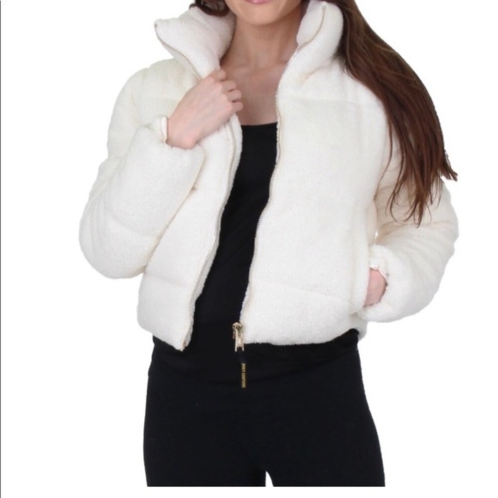 Juicy Couture crop faux fur Sherpa  cropped quilted  teddy jacket